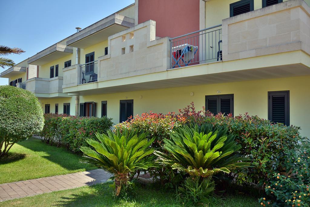 Hotel Thalas Club ตอร์เรเดลลอร์โซ ภายนอก รูปภาพ